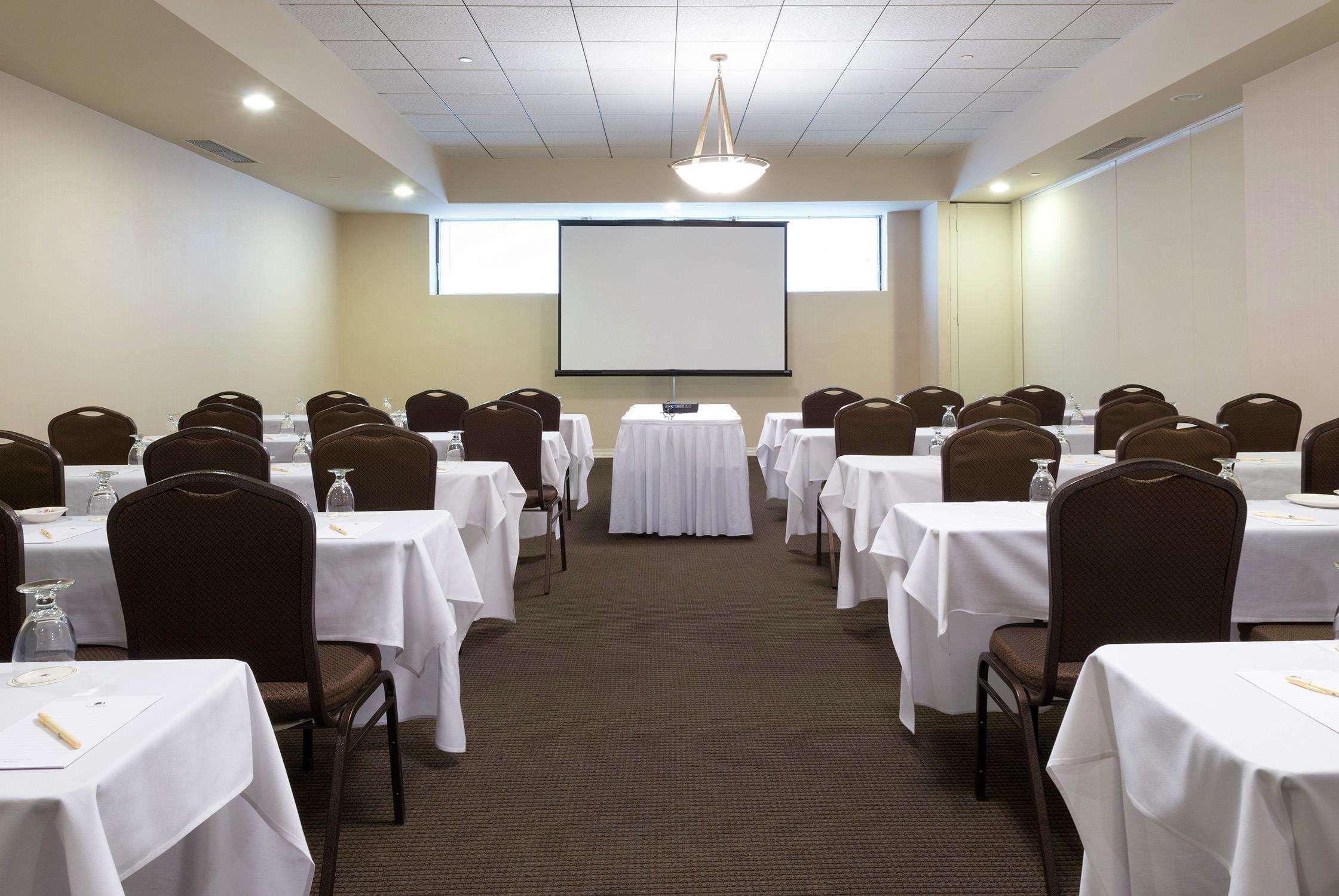 Doubletree By Hilton Binghamton Hotel Exterior foto
