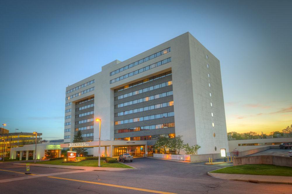 Doubletree By Hilton Binghamton Hotel Exterior foto